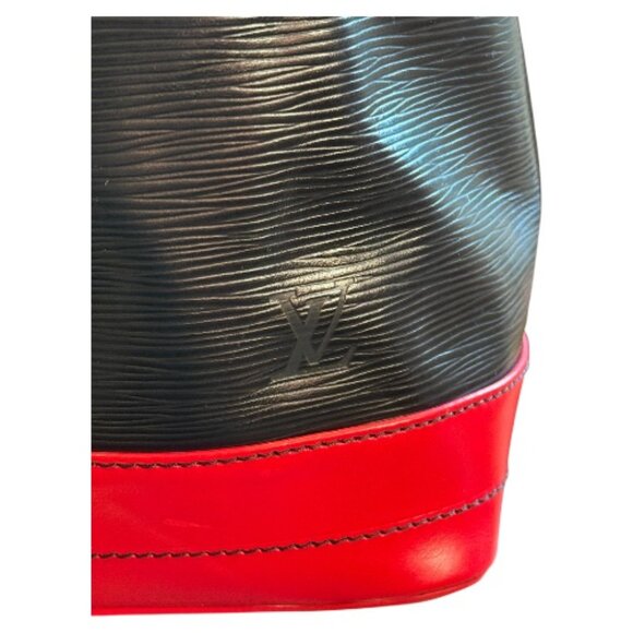 Authentic Vintage Louis Vuitton Epi Bicolor Noé GM | Black & Red - Picture 6 of 7